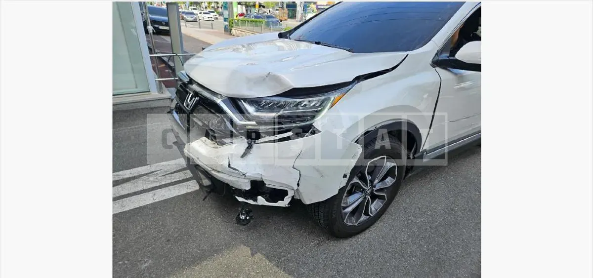 Photo 2 of 12: 2022 Honda CR-V — Korean insurance auction