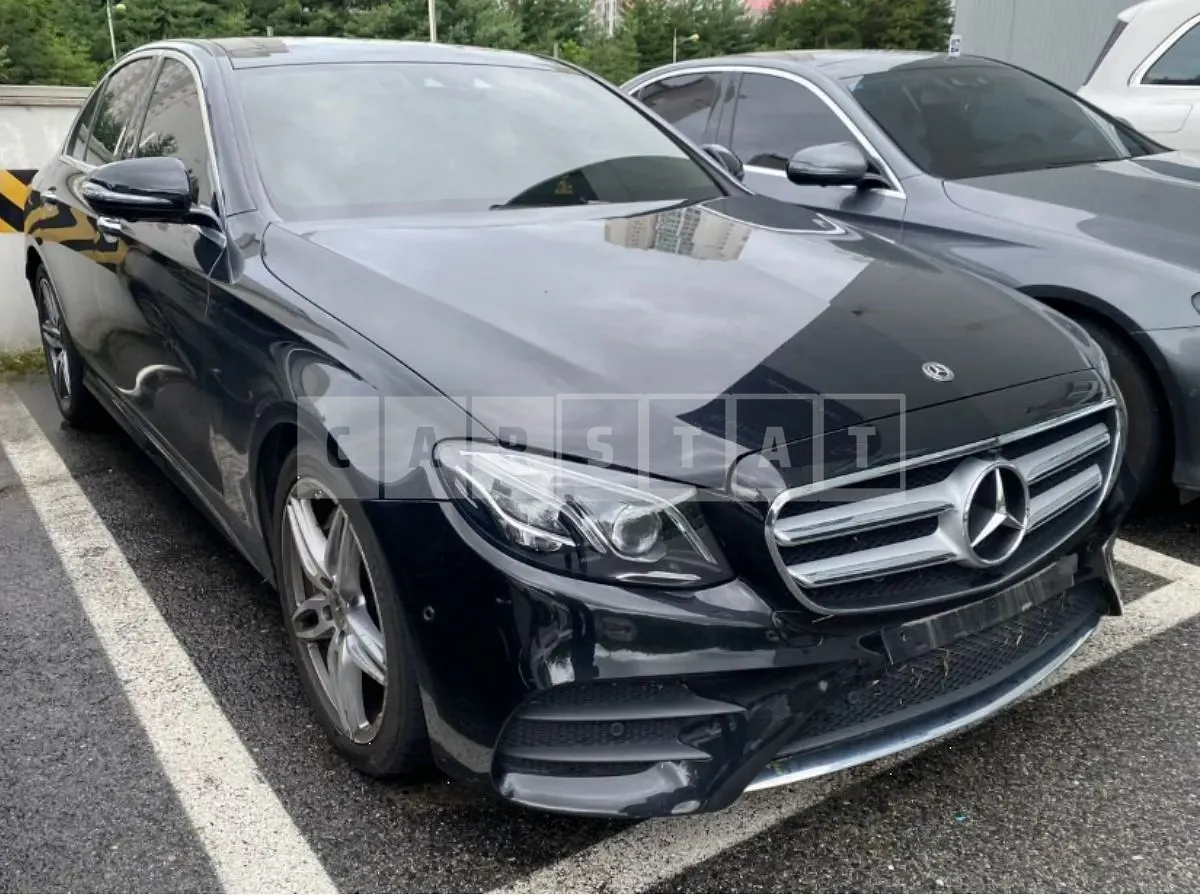 Photo 2 of 16: 2017 Mercedes-Benz E350d, VIN WDDZF3DB4HA269925 — Korean insurance auction