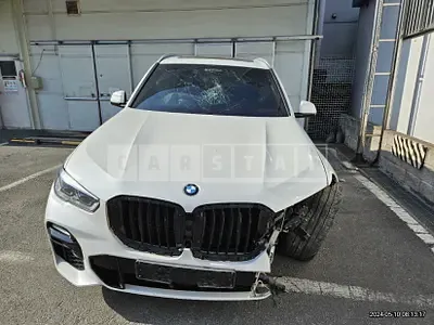 Photo 1 of 61: 2020 BMW X5 xDrive40i — Korean insurance auction