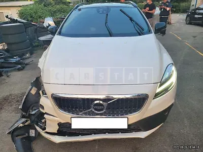 2019 Volvo V40 CC D3