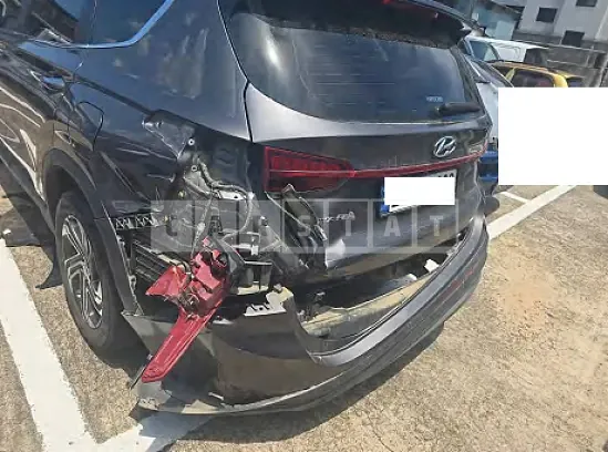 Photo 2 of 12: 2023 Hyundai Santa Fe — Korean insurance auction