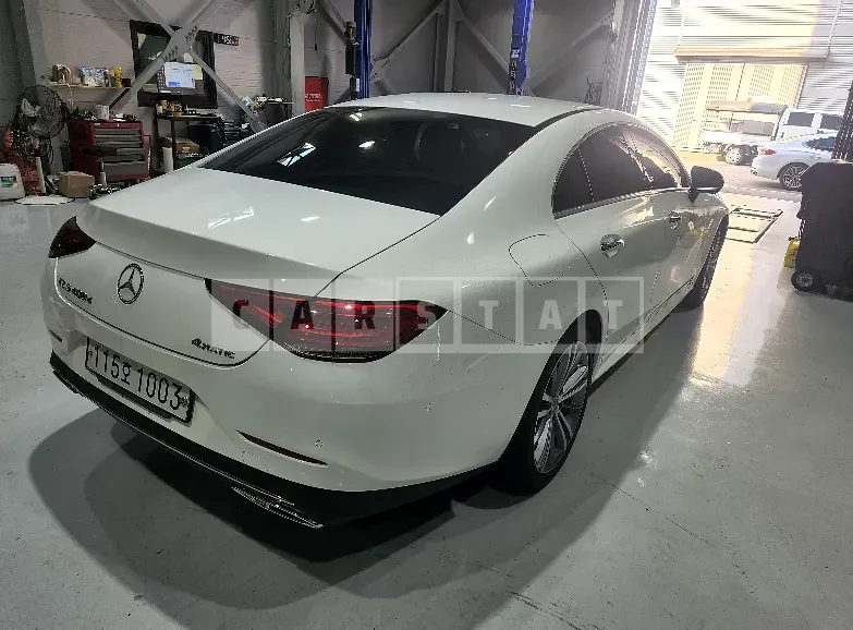 Photo 2 of 9: 2019 Mercedes-Benz CLS400d 4Matic, VIN WDD2J2DB1KA043813 — Korean insurance auction