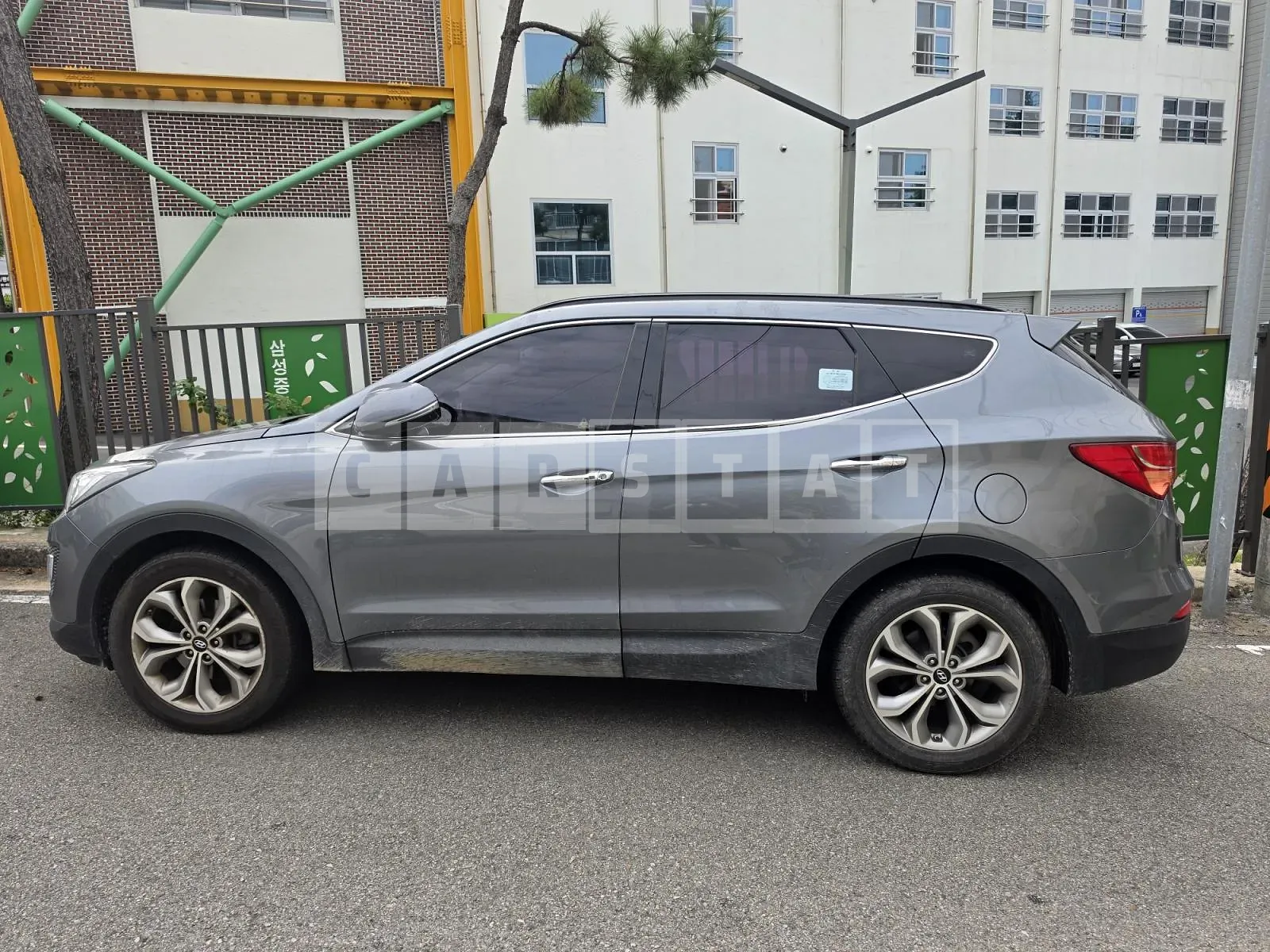 Photo 2 of 4: 2015 Hyundai Santa Fe DM 2.2 (4WD), VIN KMHSW81XDFU517271 — Korean insurance auction