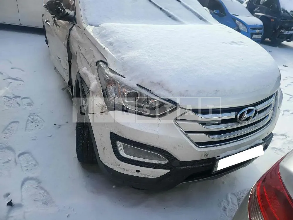 Photo 2 of 23: 2015 Hyundai Santa Fe, VIN KMHSW81UBFU476591 — Korean insurance auction