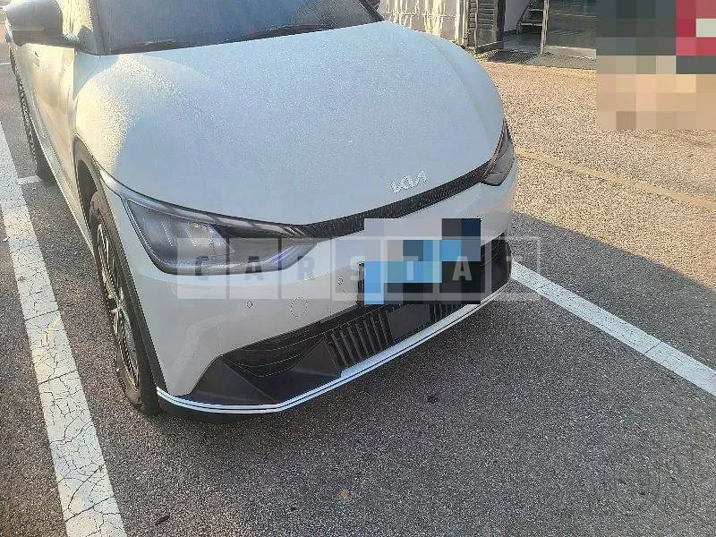Photo 2 of 26: 2022 Kia EV6 Long Range Air — Korean insurance auction