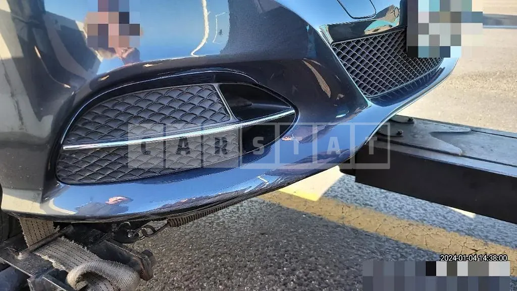 Photo 2 of 19: 2015 Mercedes-Benz E300 4Matic, VIN WDDHF8BB0GB273958 — Korean insurance auction
