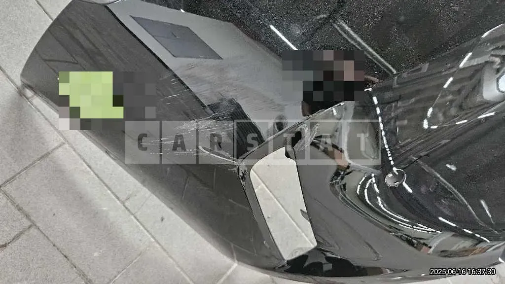 Photo 2 of 9: 2023 BMW (parts) 530i xDrive Headlamp Plus 1 More — Korean insurance auction