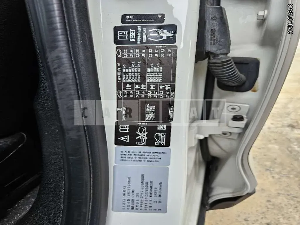 Photo 2 of 12: 2016 BMW X3 xDrive 20d — Korean insurance auction