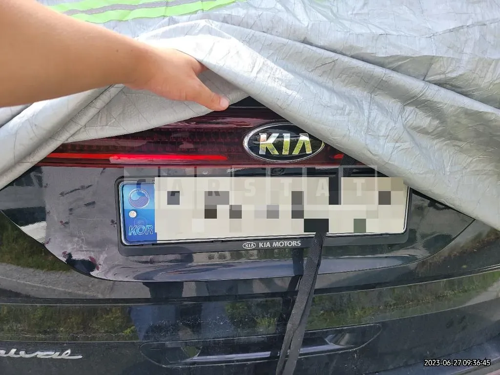 Photo 2 of 17: 2021 Kia Carnival 2.2, VIN KNANB81BBMS045022 — Korean insurance auction