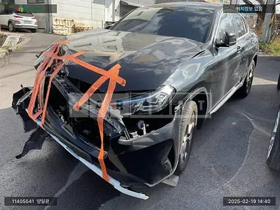 Photo 1 of 13: 2022 BMW X4 xDrive20i, VIN WBA21DT07N9K19496 — Korean insurance auction