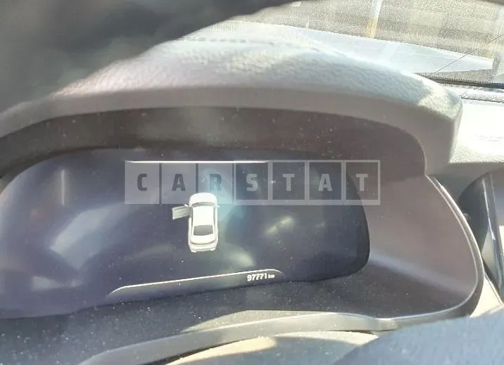 Photo 2 of 32: 2019 Kia K7 — Korean insurance auction