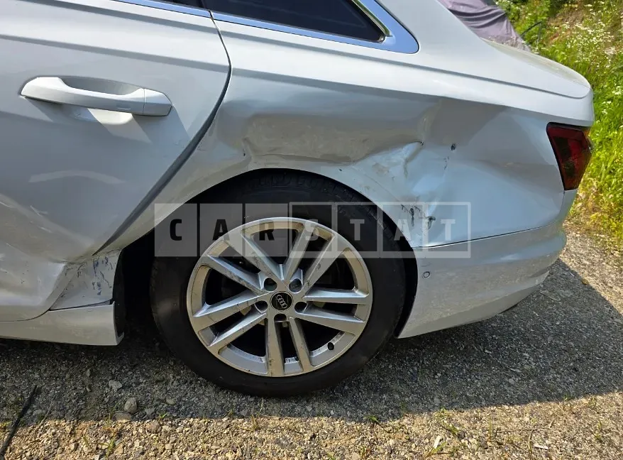 Photo 2 of 6: 2023 Audi A6 40 TDI — Korean insurance auction