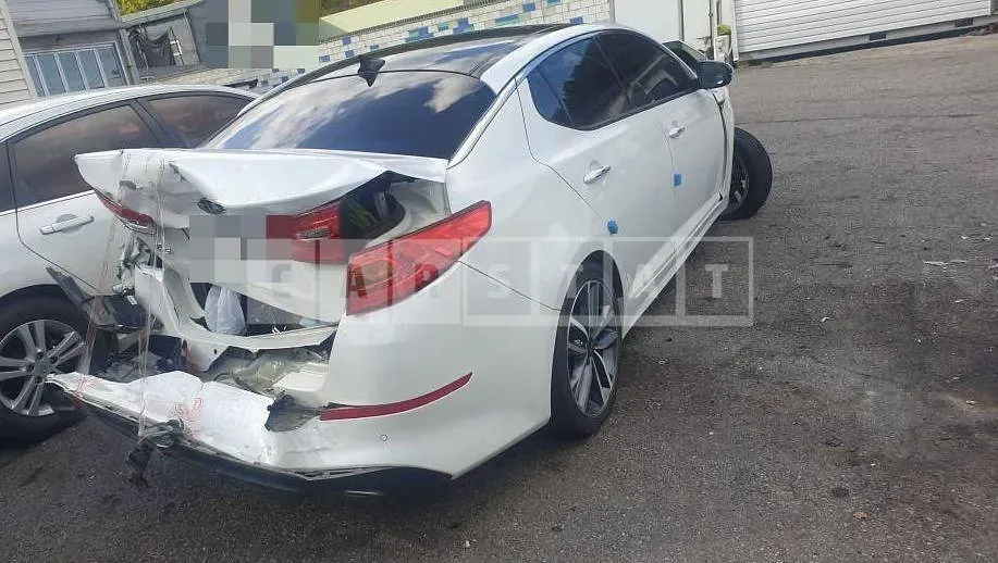 Photo 2 of 13: 2014 Kia K5 2.0 — Korean insurance auction