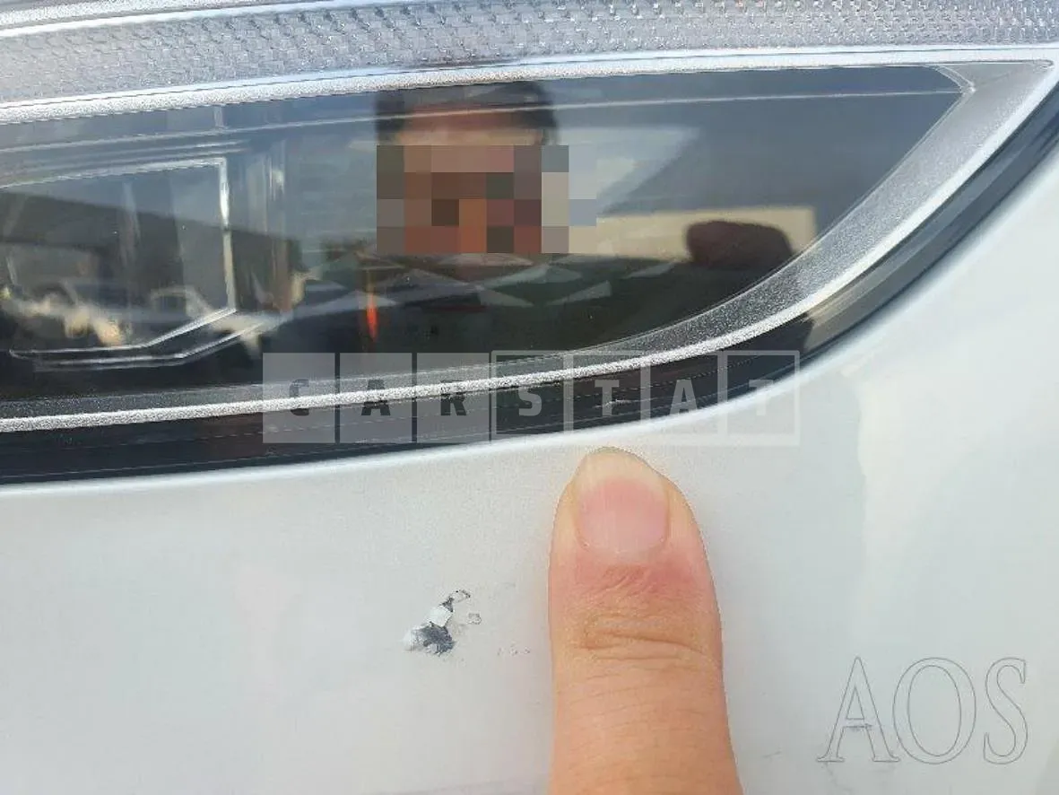 Photo 3 of 3: 2023 Genesis (parts) GV70 Diesel 2.2 Headlamp — Korean insurance auction