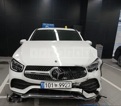Photo 1 of 29: 2023 Mercedes-Benz GLC300 e 4Matic Coupe — Korean insurance auction
