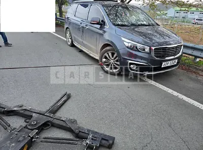 Photo 1 of 19: 2016 Kia Carnival — Korean insurance auction