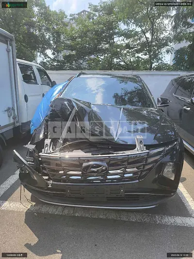 Photo 1 of 17: 2021 Hyundai Tucson, VIN KMHJE811BMU018283 — Korean insurance auction