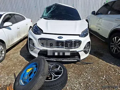 Photo 1 of 9: 2020 Kia Sportage — Korean insurance auction