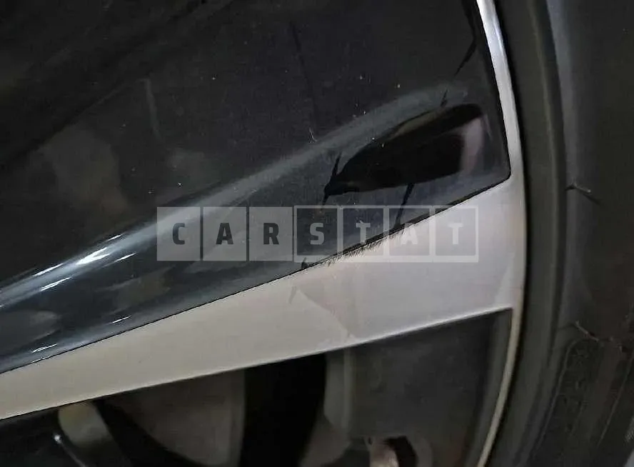 Photo 2 of 4: 2020 Mercedes-Benz (parts) E300 Wheels — Korean insurance auction