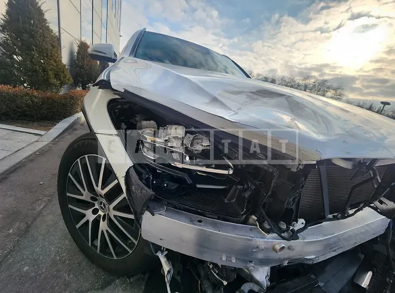 Photo 2 of 30: 2020 Mercedes-Benz GLC300 e 4Matic, VIN W1N0G5DB1LF821932 — Korean insurance auction