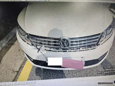 Photo 1 of 11: 2015 Volkswagen CC 2.0 TSI — Korean insurance auction