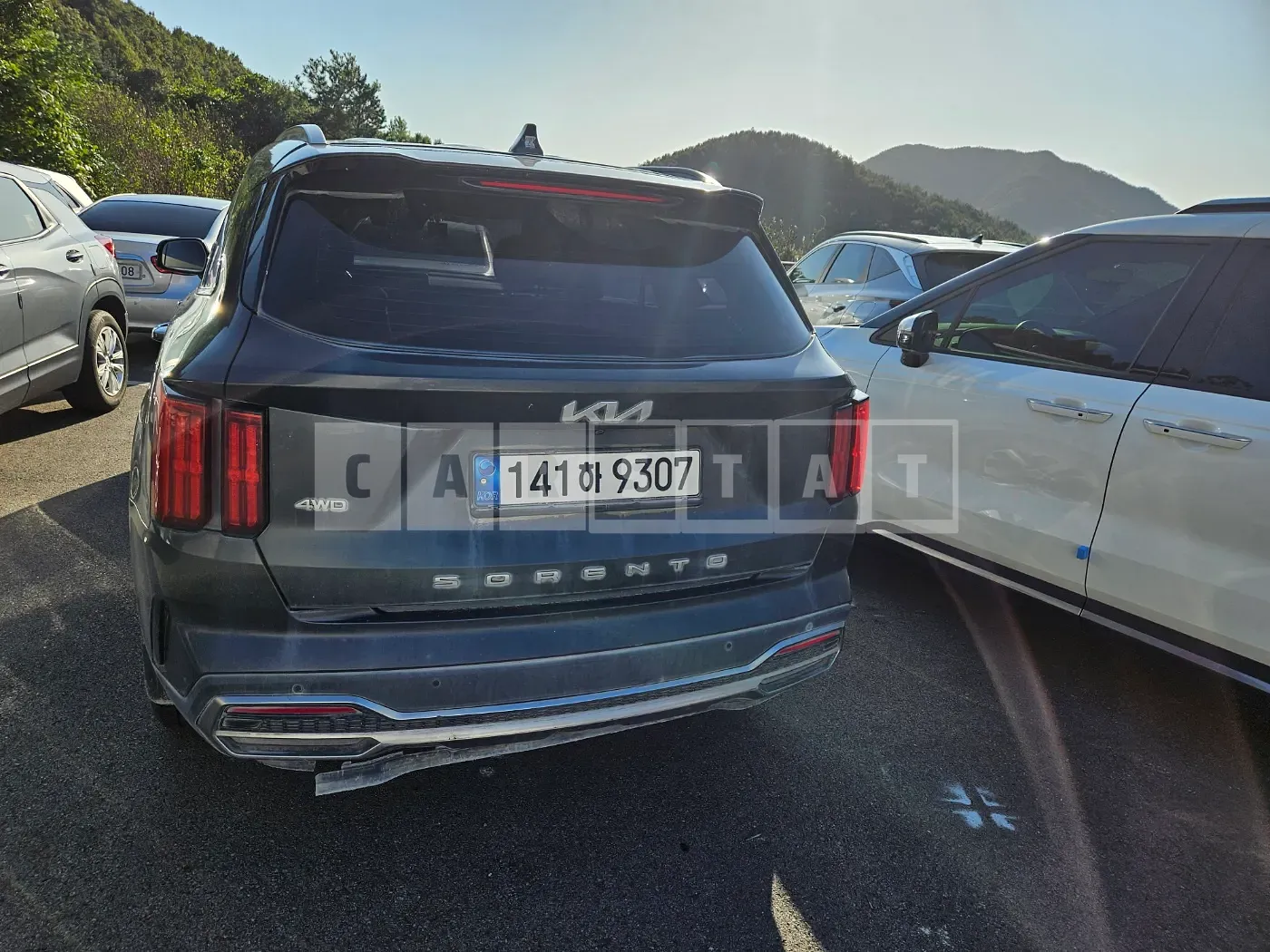 Photo 2 of 7: 2022 Kia Sorento — Korean insurance auction