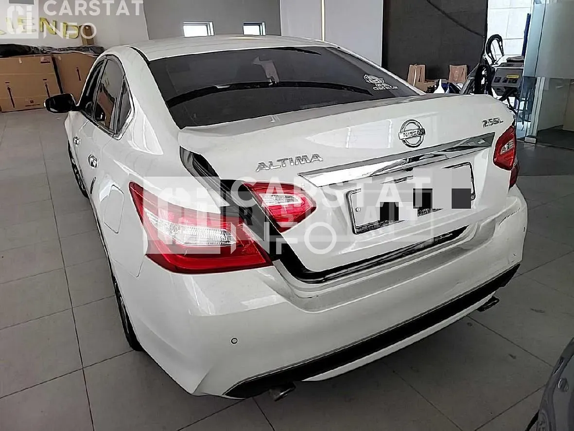 Photo 2 of 22: 2017 Nissan Altima 2.5, VIN 1N4AL3AP5HC183792 — Korean insurance auction