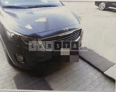Photo 1 of 25: 2015 Kia Carnivals — Korean insurance auction