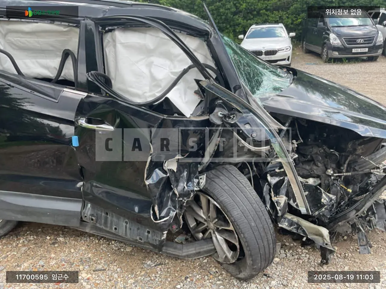 Photo 2 of 9: 2015 Hyundai Santa Fe, VIN KMHSW81UBGU537124 — Korean insurance auction