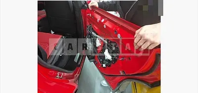 2020 (Parts) Lamborghini Urus rear door