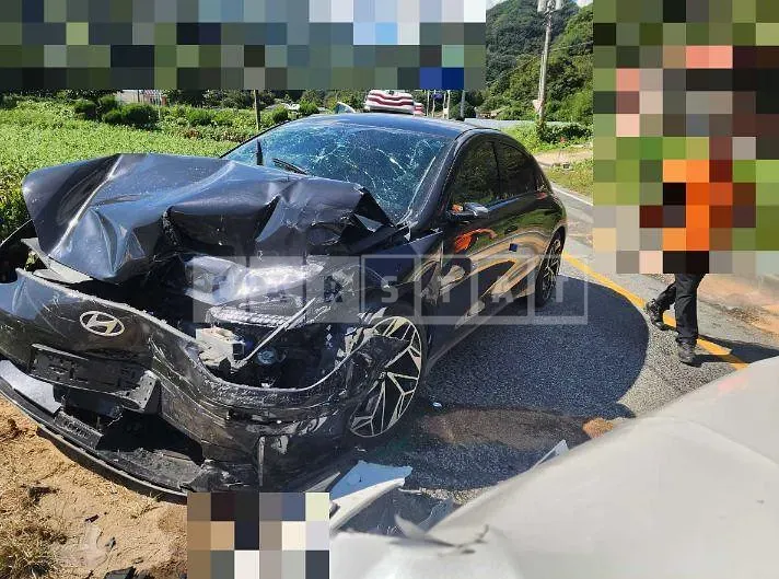 Photo 2 of 8: 2023 Hyundai Ionic 6 — Korean insurance auction