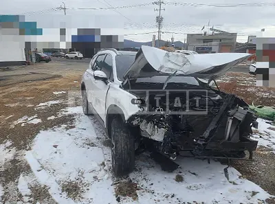 Photo 1 of 7: 2018 Hyundai Santa Fe 2.0, VIN KMHS381BBKU035744 — Korean insurance auction