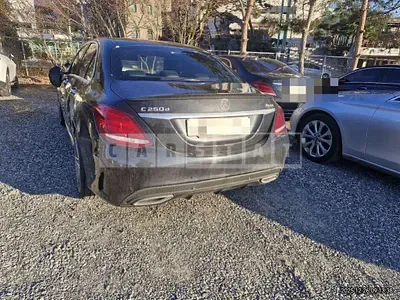 Photo 1 of 12: 2017 Mercedes-Benz C250 d 4Matic — Korean insurance auction