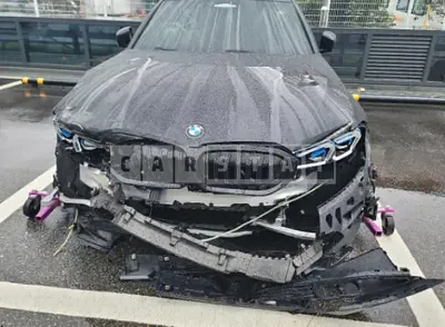 Photo 1 of 24: 2025 BMW 320i — Korean insurance auction