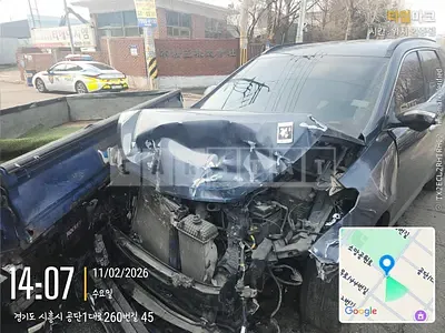 Photo 1 of 6: 2015 Hyundai Santa Fe, VIN KMHSW81UBGU550581 — Korean insurance auction