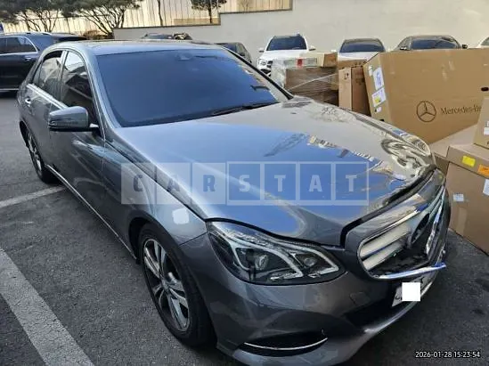 Photo 2 of 14: 2016 Mercedes-Benz E220 BlueTec, VIN WDDHF0AB1GB326878 — Korean insurance auction