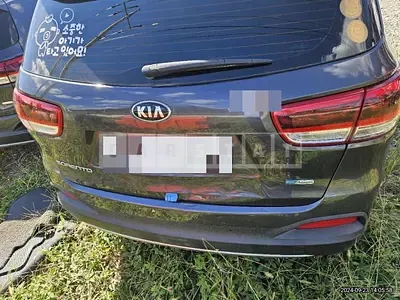 Photo 1 of 43: 2014 Kia Sorento R 2.0 — Korean insurance auction
