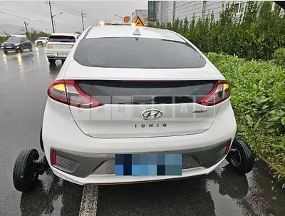 Photo 1 of 11: 2018 Hyundai IONIQ Electric Motors — Korean insurance auction