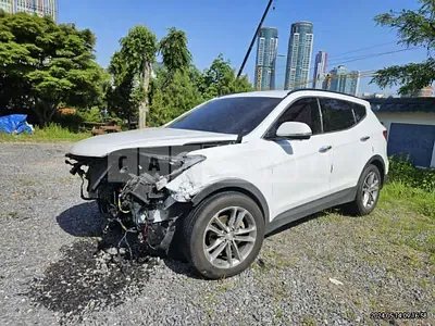 Photo 1 of 17: 2016 Hyundai Santa Fe — Korean insurance auction