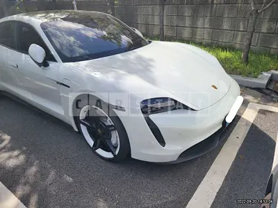 Photo 1 of 40: 2022 Porsche Tycan 4S, VIN WP0AB2Y1XNSA44951 — Korean insurance auction