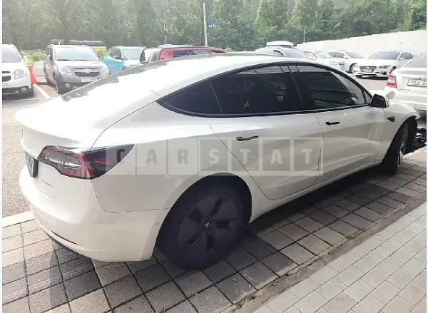 Photo 2 of 18: 2021 Tesla Model 3 Long Range — Korean insurance auction