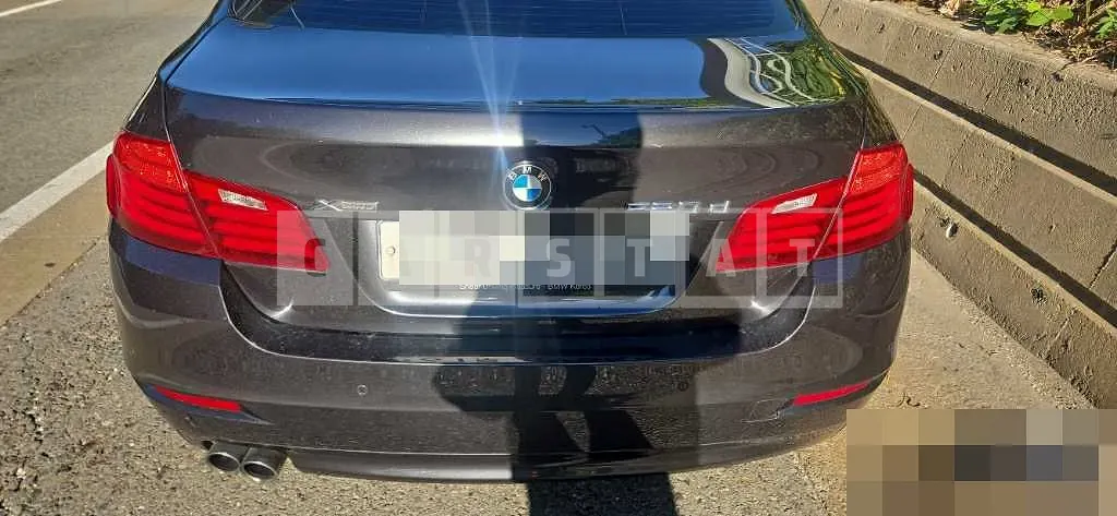 Photo 2 of 10: 2015 BMW 520d xDrive — Korean insurance auction