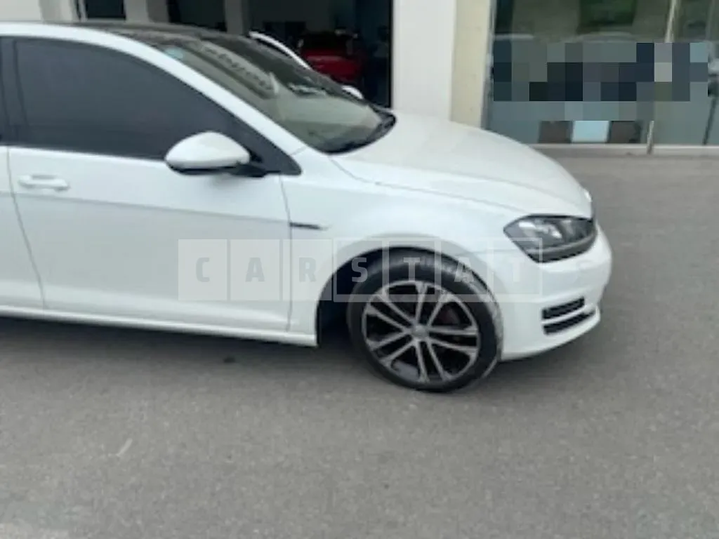 Photo 2 of 8: 2015 Volkswagen Golf 2.0 TDI, VIN WVWZZZAUZFW165718 — Korean insurance auction