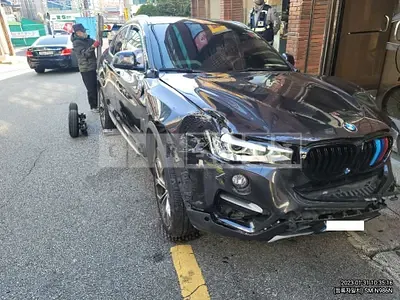 Photo 1 of 20: 2016 BMW X4 xDrive 20d, VIN WBAXX1104G0R36645 — Korean insurance auction