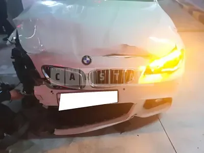 Photo 1 of 12: 2015 BMW 520d, VIN WBA5E5101GG069930 — Korean insurance auction