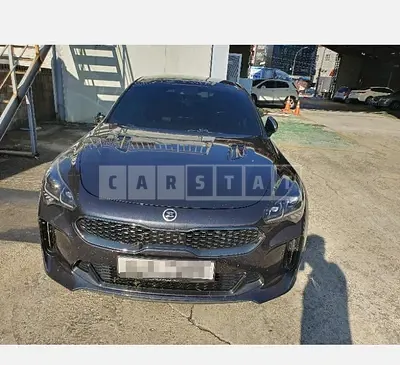 Photo 1 of 25: 2017 Kia Stinger 3.3 — Korean insurance auction