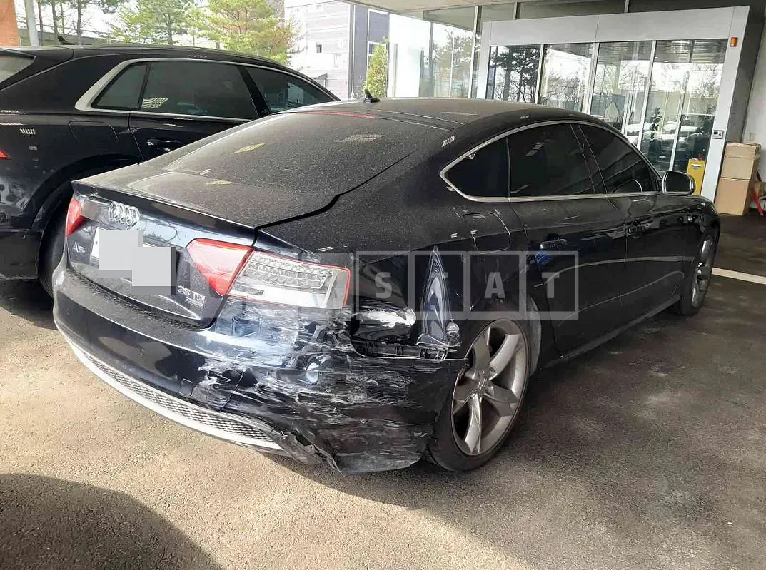 Photo 2 of 12: 2015 Audi A5 Sportback 35 TDI Quattr, VIN WAUZZZ8T4GA004764 — Korean insurance auction