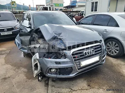 Photo 1 of 25: 2015 Audi SQ5 3.0 TDI quattro, VIN WAUZZZ8R7FA139370 — Korean insurance auction