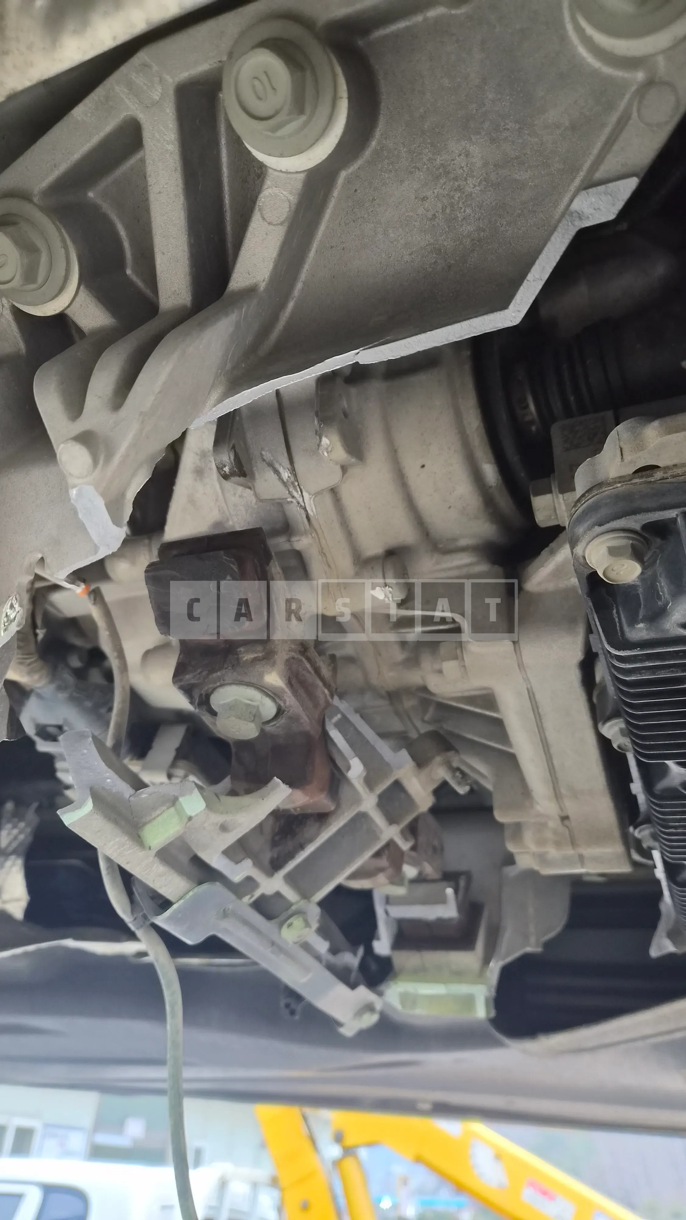 Photo 2 of 19: 2022 Genesis GV80 4WD, VIN KMTHB81DDNU093784 — Korean insurance auction