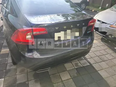 Photo 1 of 5: 2015 Volvo S60D4 — Korean insurance auction